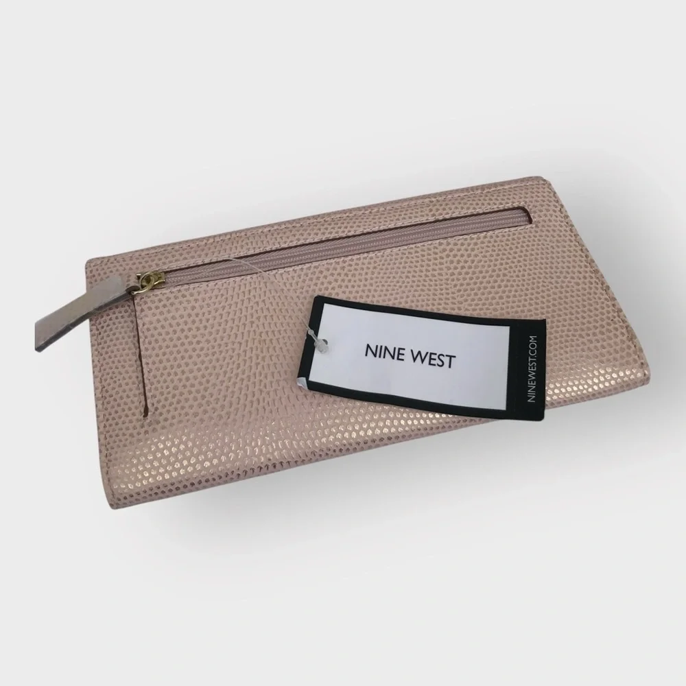 Nine West retro now